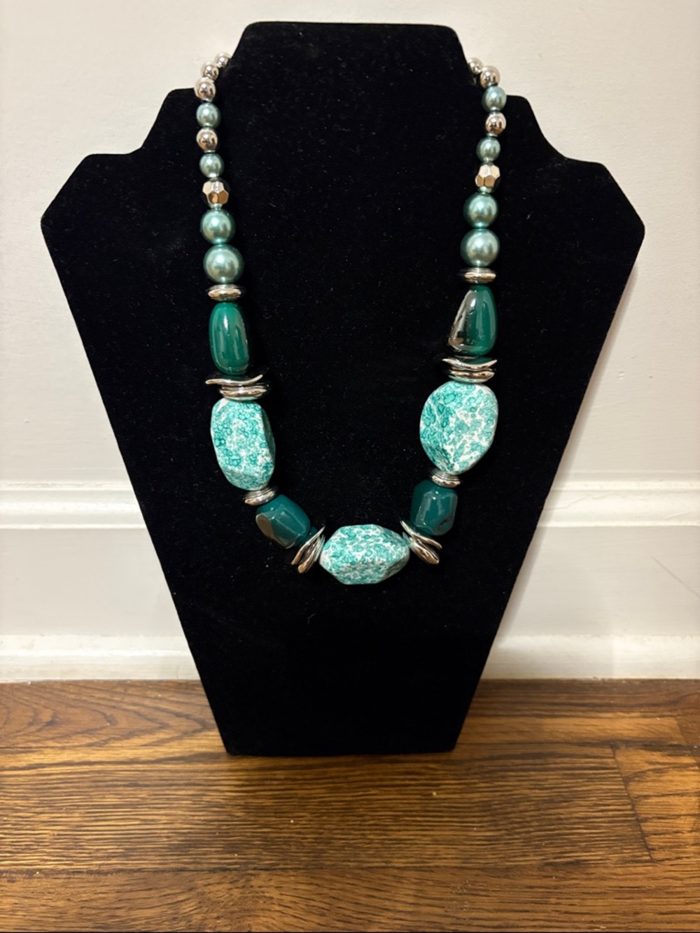 Teal & Silver Beaded Necklace
